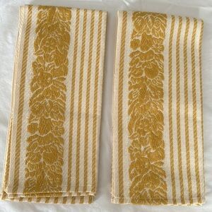 Busatti Dishtowels, Set of 2, Made in Italy, NWOT